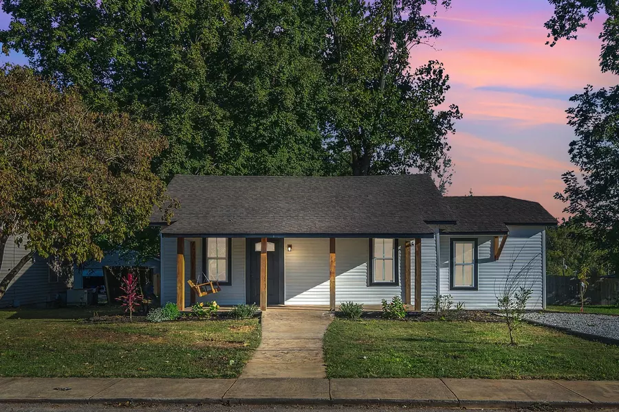 402 England St #E, Cowan, TN 37318