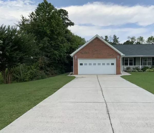 105 Flagstone Drive, Rossville, GA 30741