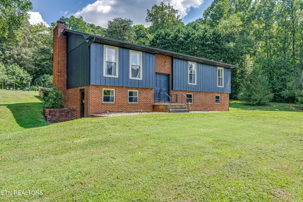 Maryville, TN 37803,1519 Shadowood Drive
