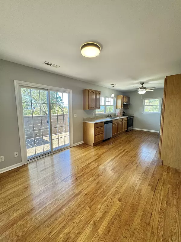 Chattanooga, TN 37404,3033 Westside Dr