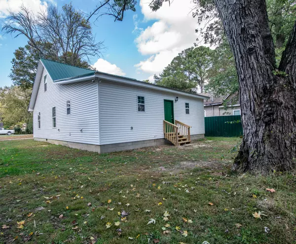 Tullahoma, TN 37388,1004 E Lincoln St