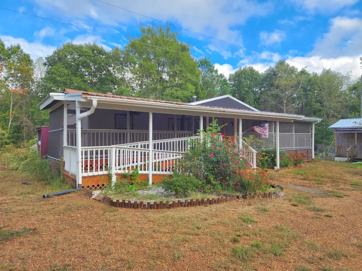 Adamsville, TN 38310,2249 Pine Ridge Ln