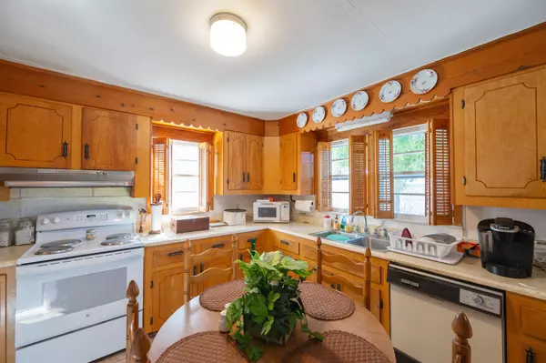 Linden, TN 37096,130 Elm Ln