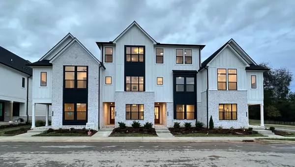 2060 Conductor Ln, Thompsons Station, TN 37179