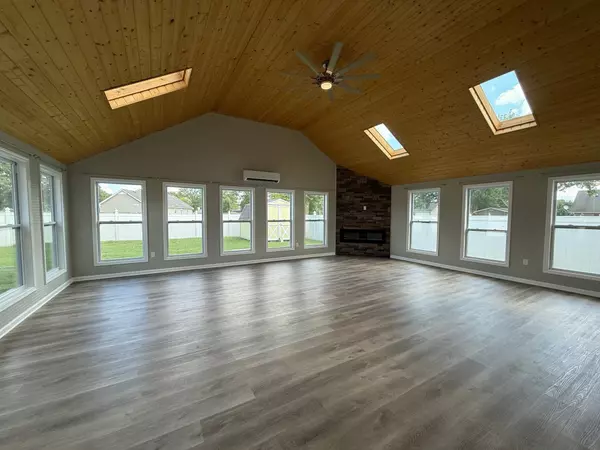 Murfreesboro, TN 37128,1710 Locerbie Dr