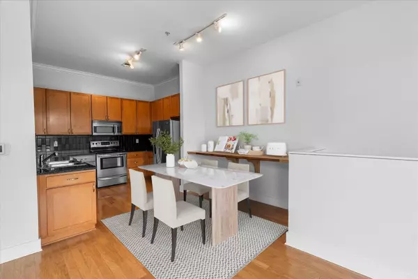 Chattanooga, TN 37403,129 Walnut Street #Unit 127