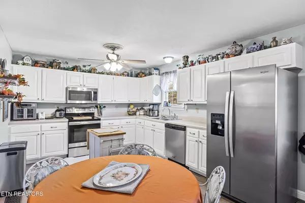 Cookeville, TN 38506,6538 Hilham Rd