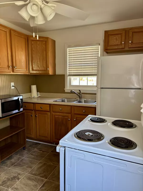 Tullahoma, TN 37388,911 McKellar Dr