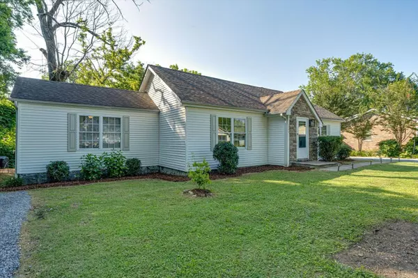 Chattanooga, TN 37415,3305 Redding Road