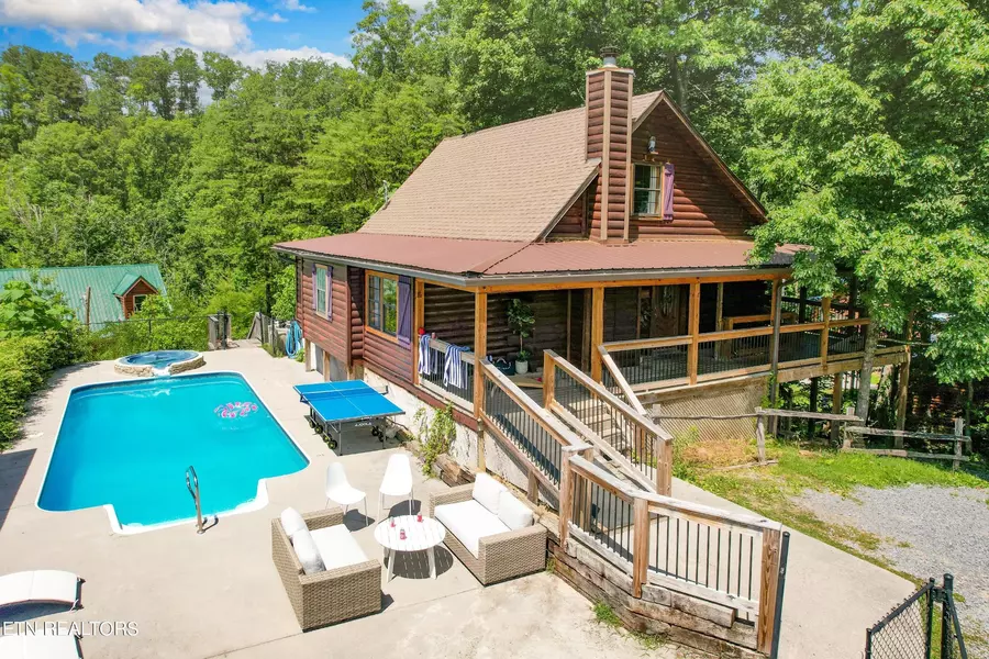 1940 Backhome Lane #2, Sevierville, TN 37876