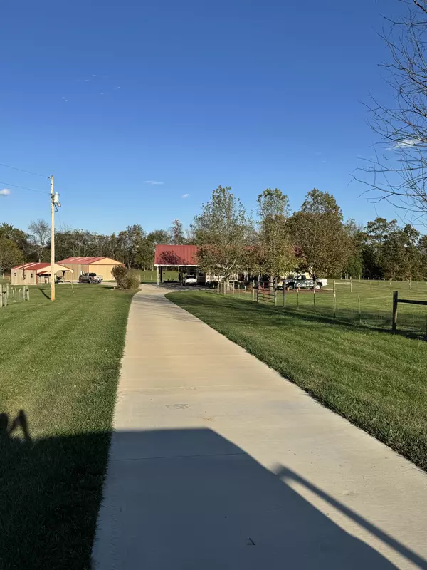 Franklin, KY 42134,11144 Franklin Rd