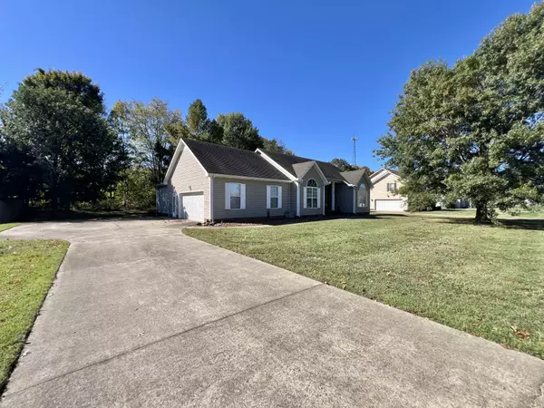 Pleasant View, TN 37146,291 Bailey Ln