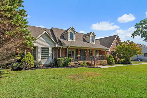 Hermitage, TN 37076,404 Southwinds Dr