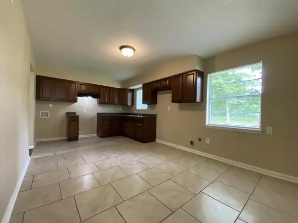 Memphis, TN 38127,5306 BEAVERTON DR
