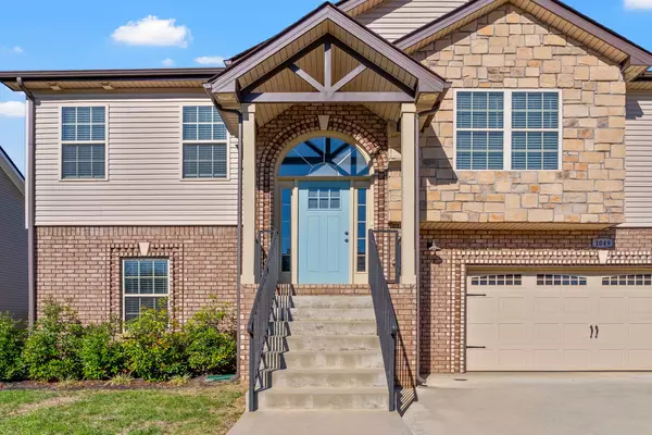 Clarksville, TN 37042,1049 Whitney Dr