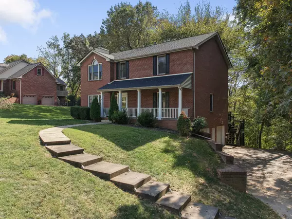 2200 Springlot Rd, Clarksville, TN 37043