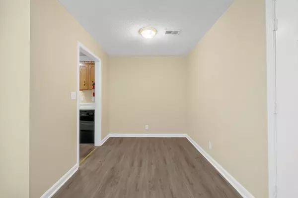 Oak Grove, KY 42262,119 Mace Ln #201