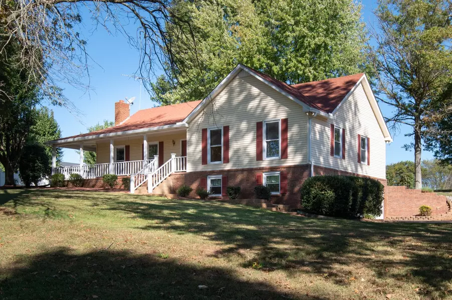 459 Fowler Ford Rd, Portland, TN 37148