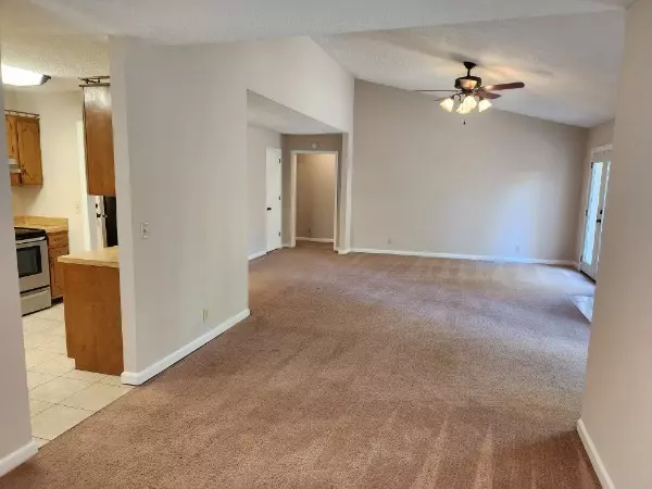 Mount Juliet, TN 37122,7875 Saundersville Rd