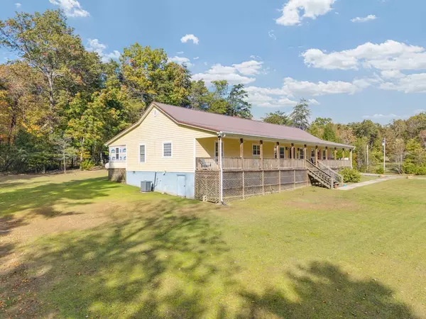 Clarkrange, TN 38553,908 Riverchase Trl