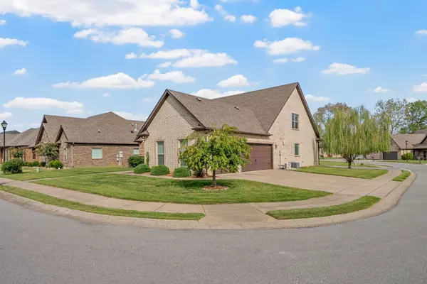 Clarksville, TN 37043,182 Dorchester Cir