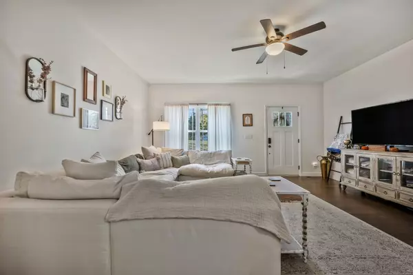 Dickson, TN 37055,1236 N Charlotte St