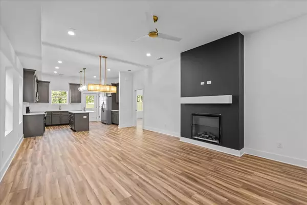 Nashville, TN 37214,329 Seneca Dr