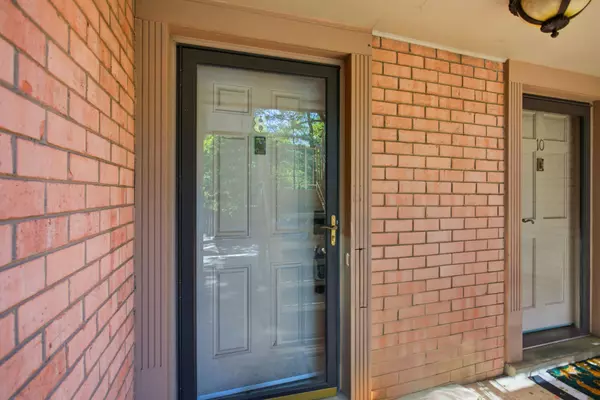 Nashville, TN 37215,3000 Hillsboro Pike #8