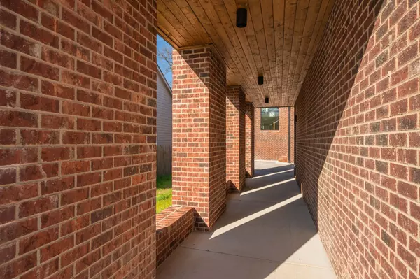 Nashville, TN 37215,1924 Castleman Dr #A