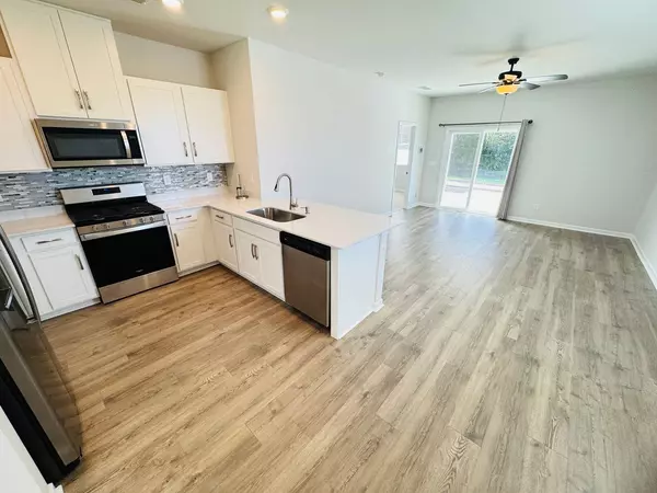 Lebanon, TN 37087,874 Long Leaf Rd