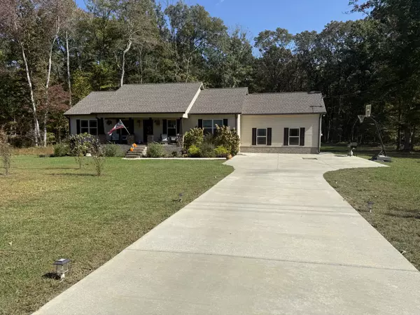 Manchester, TN 37355,637 N Ballard Rd