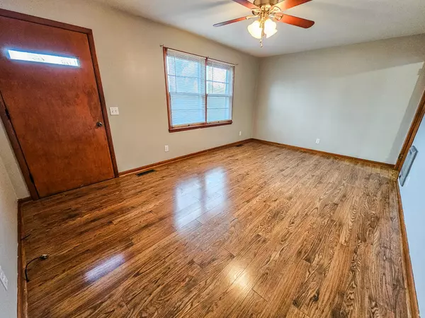 Shelbyville, TN 37160,1404 Cypress St