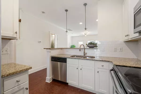 Nashville, TN 37209,414 W Mill Dr