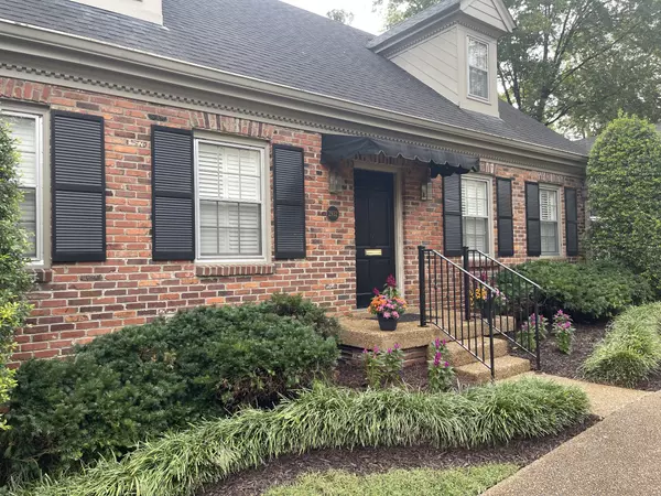 Nashville, TN 37215,2932 Wellesley Trce