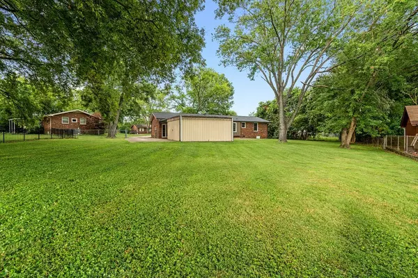 Hendersonville, TN 37075,125 Cheryl Dr