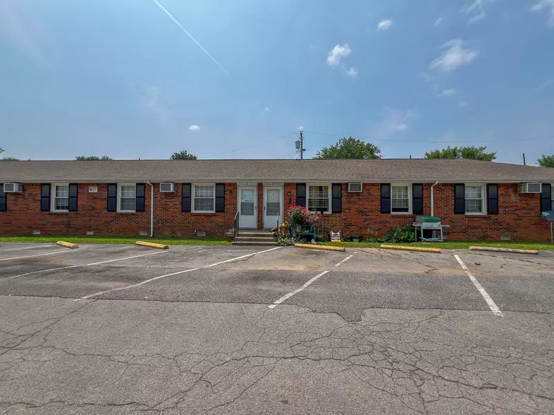 701 Power St #4, Clarksville, TN 37042