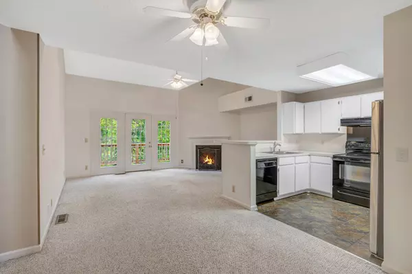 Nashville, TN 37211,5236 Village Way