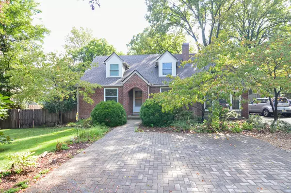 3434 Stokesmont Rd, Nashville, TN 37215