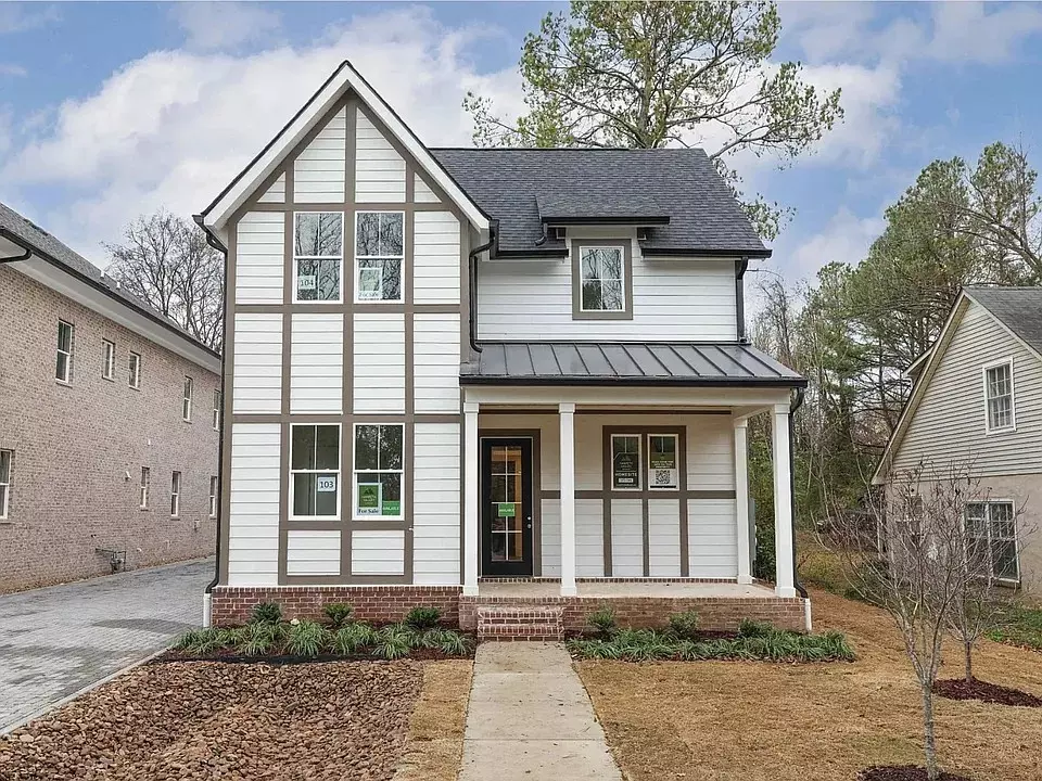 Franklin, TN 37064,207 Fairground St #103