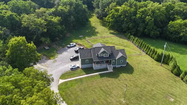 Hartsville, TN 37074,725 Lick Creek Rd
