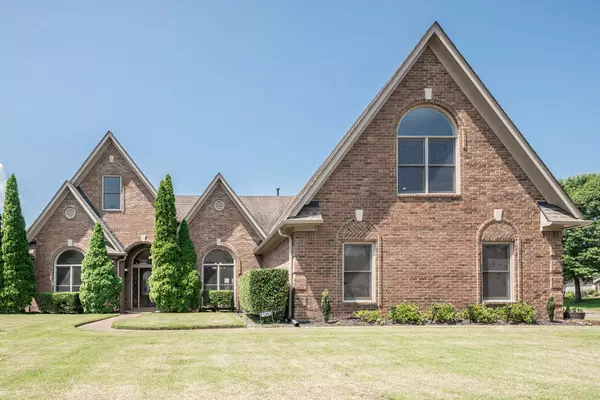 4829 FOX SPRINGS DR,  Collierville,  TN 38017