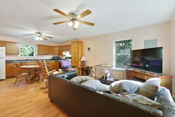 Red Boiling Springs, TN 37150,634 Bennett Hill Rd