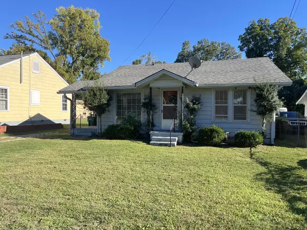Jackson, TN 38301,106 Mason St