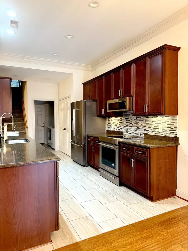 Hermitage, TN 37076,1124 Chickadee Cir