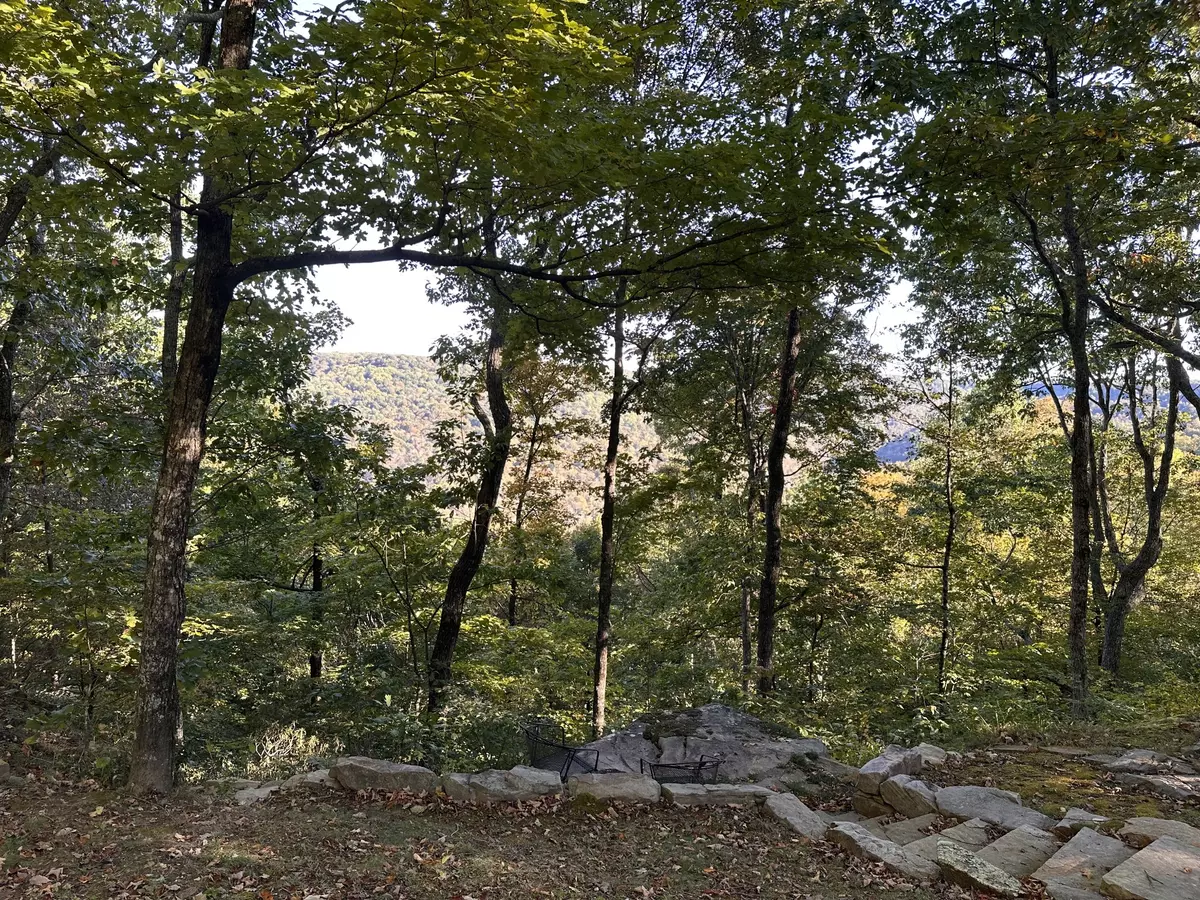 Mcminnville, TN 37110,0 Azalea Ln