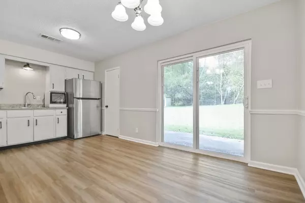 Clarksville, TN 37042,554 Roselawn Dr