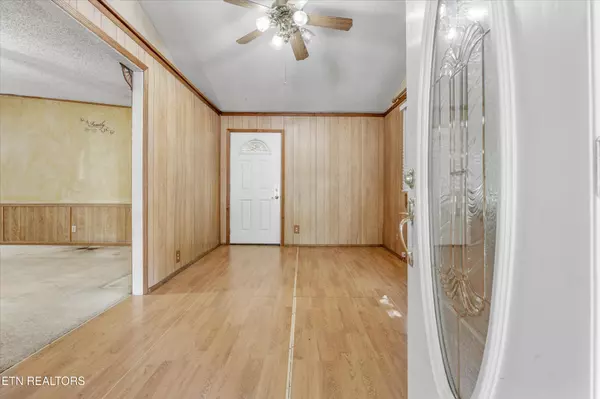 Greenback, TN 37742,1070 Pine Grove Circle