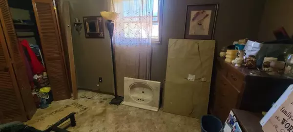 Johnson City, TN 37615,323 Hugh Cox RD