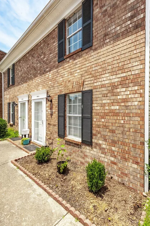 Hendersonville, TN 37075,288 Donna Dr #B