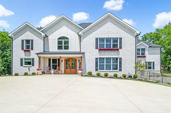 Hendersonville, TN 37075,135 Curtiswood Dr